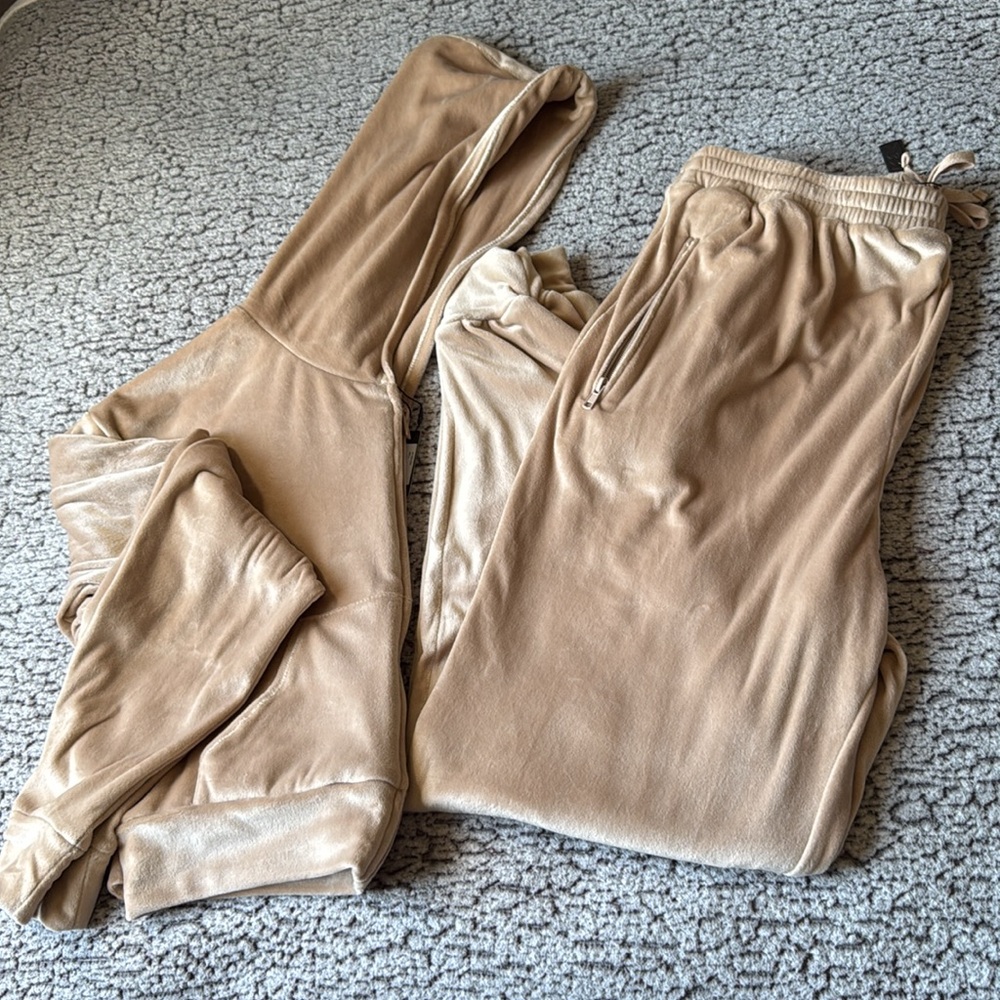 Skims Warm Sweater and Joggers set